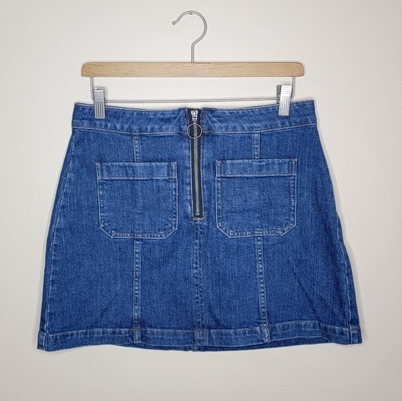Madewell | Denim Front Pocket Ring Zipper Mini Skirt Size 6/28 - Picture 2 of 6